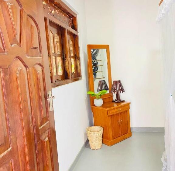 بنسيون Art House Hiriketiya