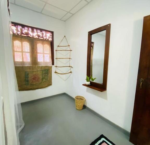 بنسيون Art House Hiriketiya