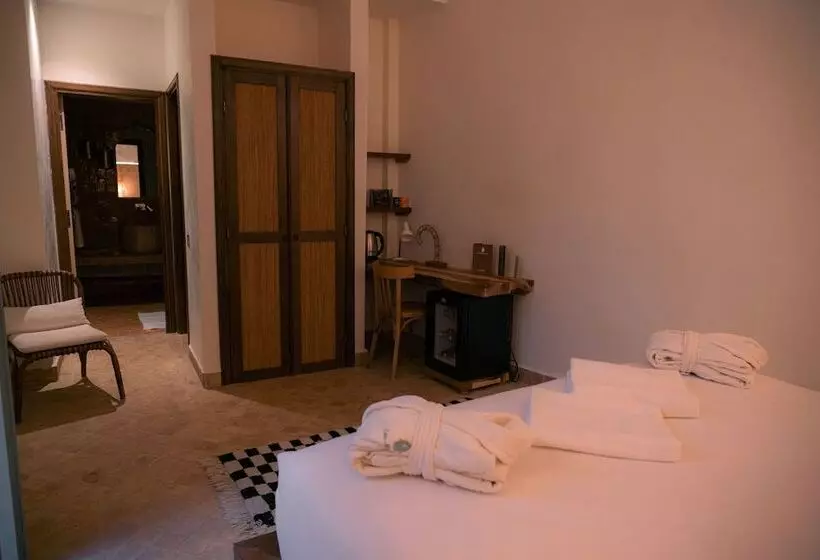 Riad Lalla Mimouna