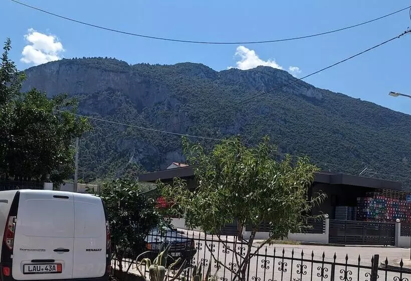 Achilleas Rentals In Kamena Vourla