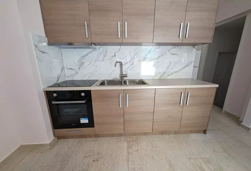 Achilleas Rentals In Kamena Vourla