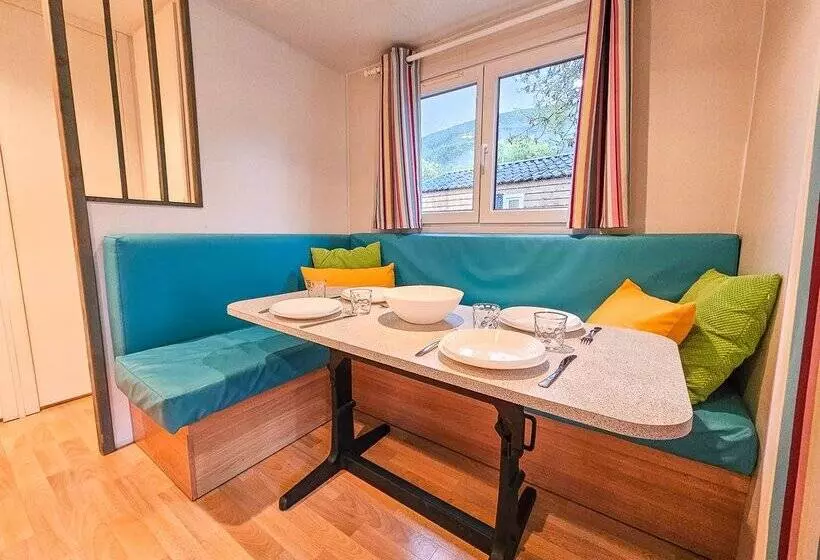 Bungalows y Cabanas  SOLOPUENT Natur