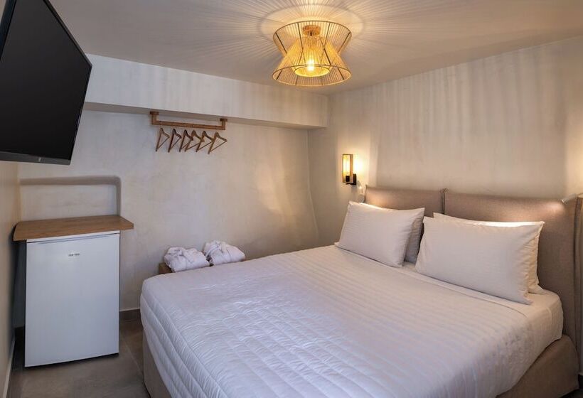 Hillside Elegance Suites