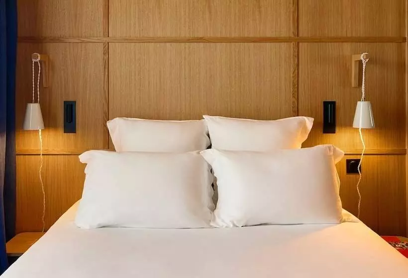 ホテル Grand Mess Clermont Ferrand