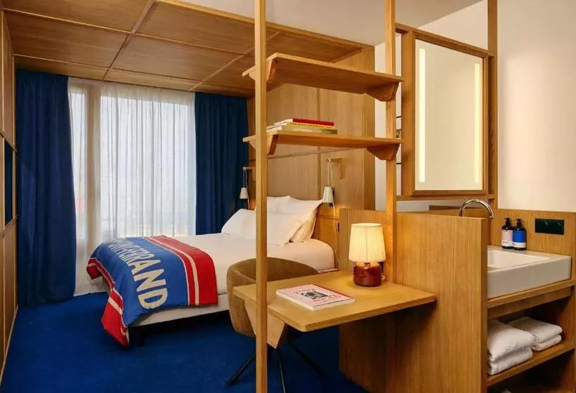 ホテル Grand Mess Clermont Ferrand