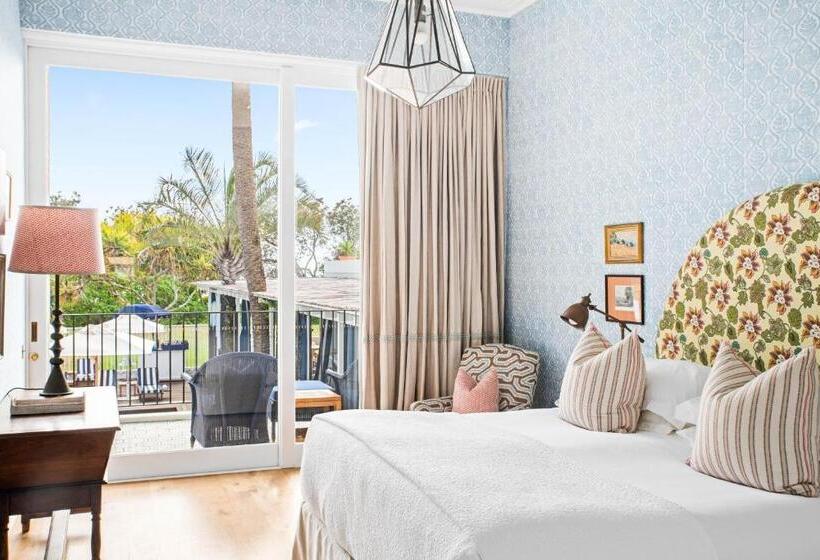 Отель Halcyon House