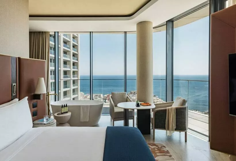 هتل Me Malta by Meliá
