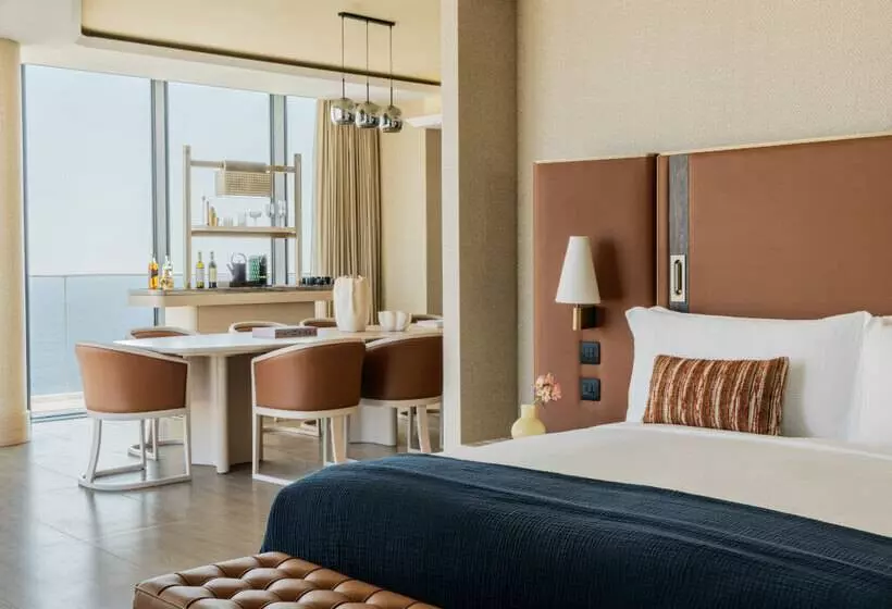 هتل Me Malta by Meliá