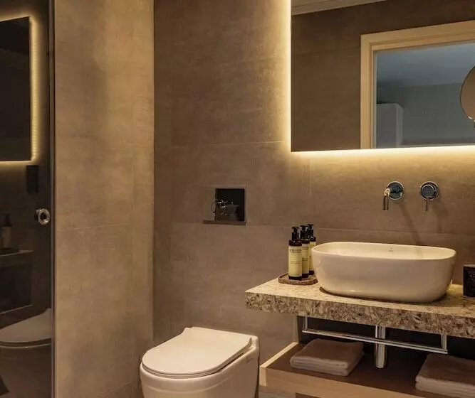 هتل Me Malta by Meliá