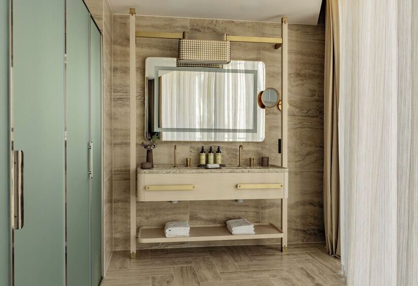 فندق Me Malta by Meliá