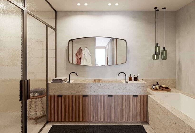 هتل Royal Hideaway Corales Villas