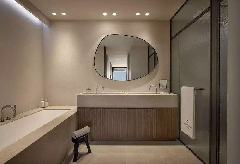 Hotelli Royal Hideaway Corales Villas