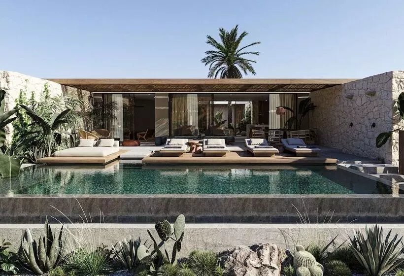 Hotelli Royal Hideaway Corales Villas