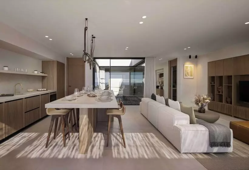 Hotelli Royal Hideaway Corales Villas