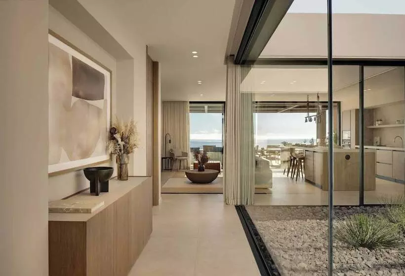 Hotelli Royal Hideaway Corales Villas