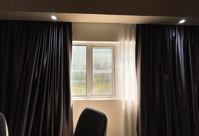 בית מלון כפרי The Avenue M Johor Bahru