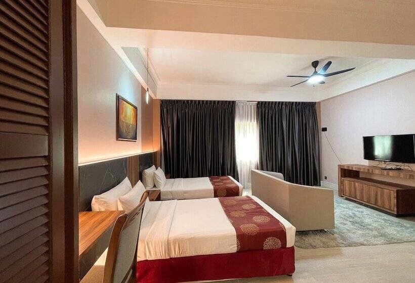 בית מלון כפרי The Avenue M Johor Bahru