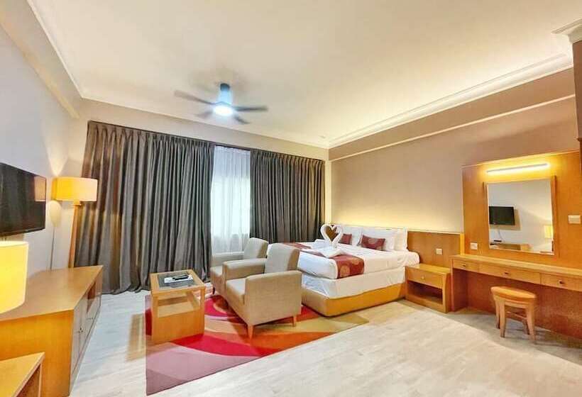 בית מלון כפרי The Avenue M Johor Bahru