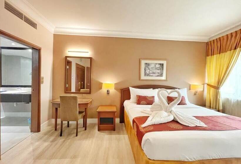 בית מלון כפרי The Avenue M Johor Bahru