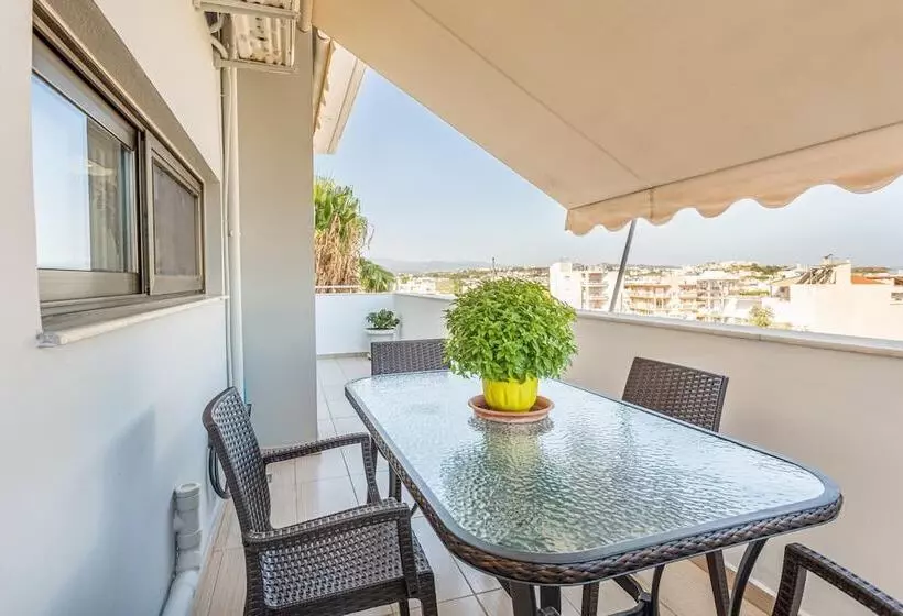 Iriana's Apartments In Center