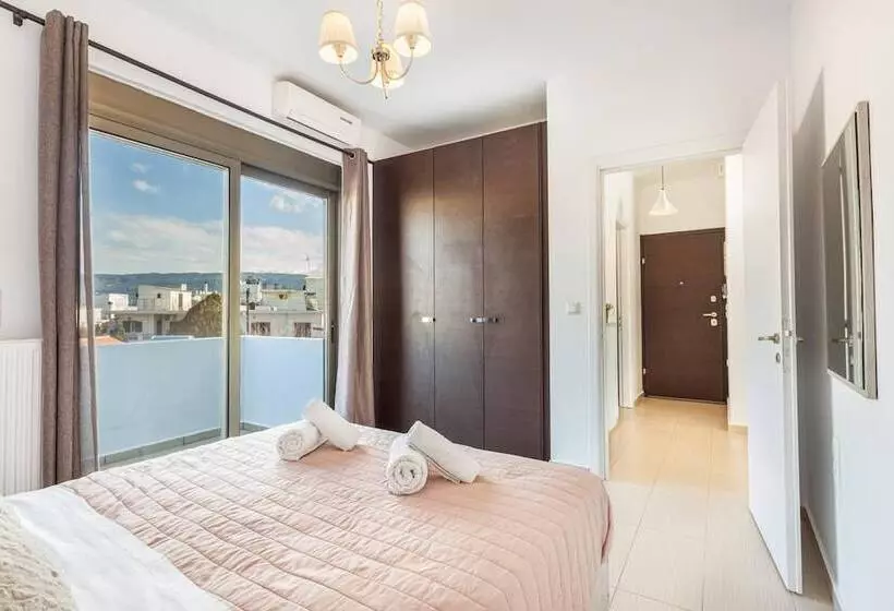 Iriana's Apartments In Center