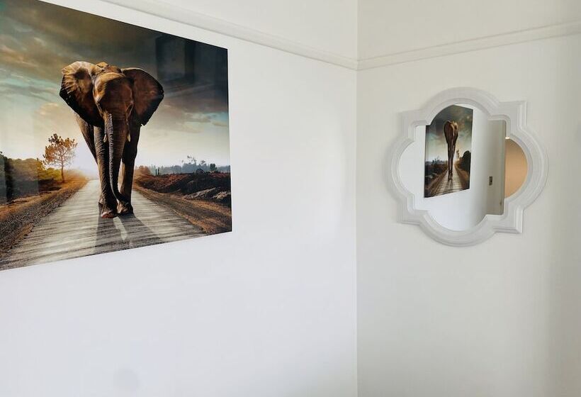 住所 Inviting 4 Bed House In Leeds