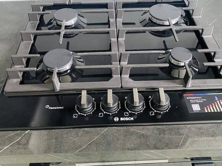 住所 Inviting 4 Bed House In Leeds