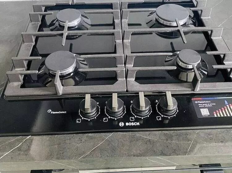 Residenssi Inviting 4 Bed House In Leeds