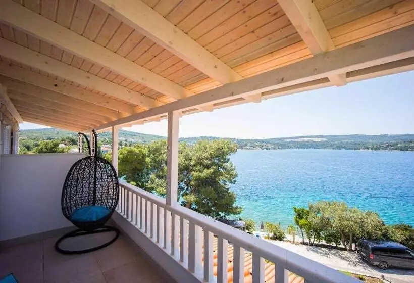 Aamiaismajoitus (B&B) Boutique Guesthouse Sveti Petar, On The Beach, Heated Pool & Boat Berth   Adult Only