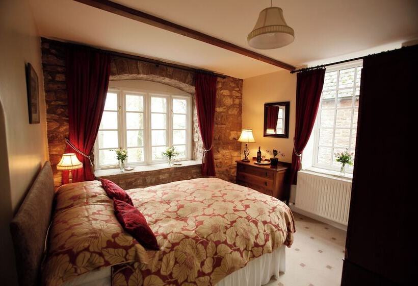 민박 Chelsea Parkfields