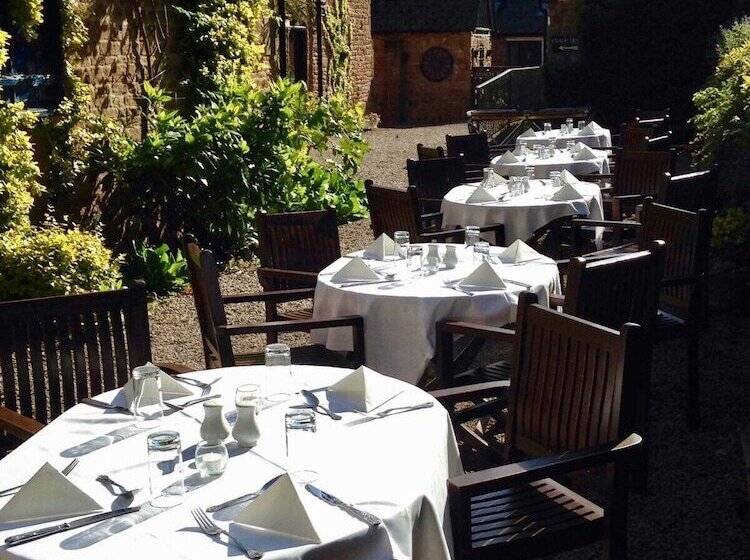 민박 Chelsea Parkfields