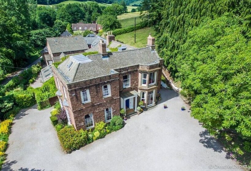 민박 Chelsea Parkfields