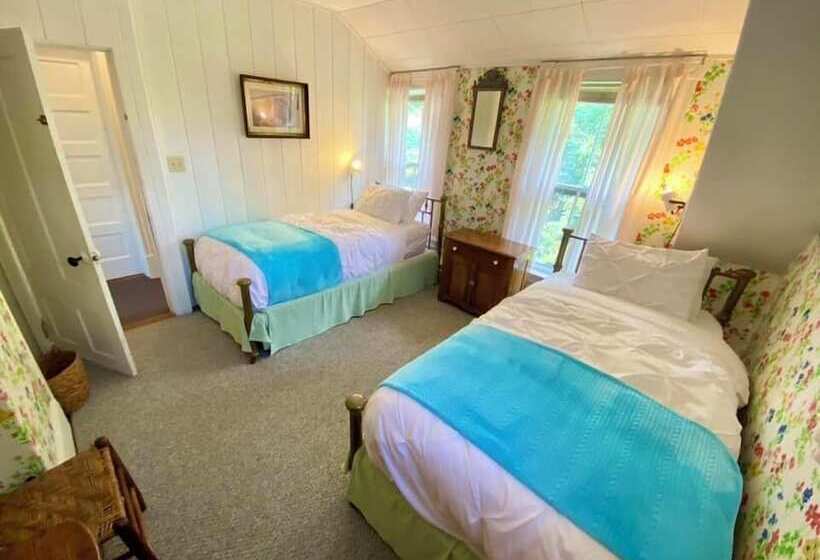 ベッドアンドブレックファースト Corea Harbor S Black Duck Inn