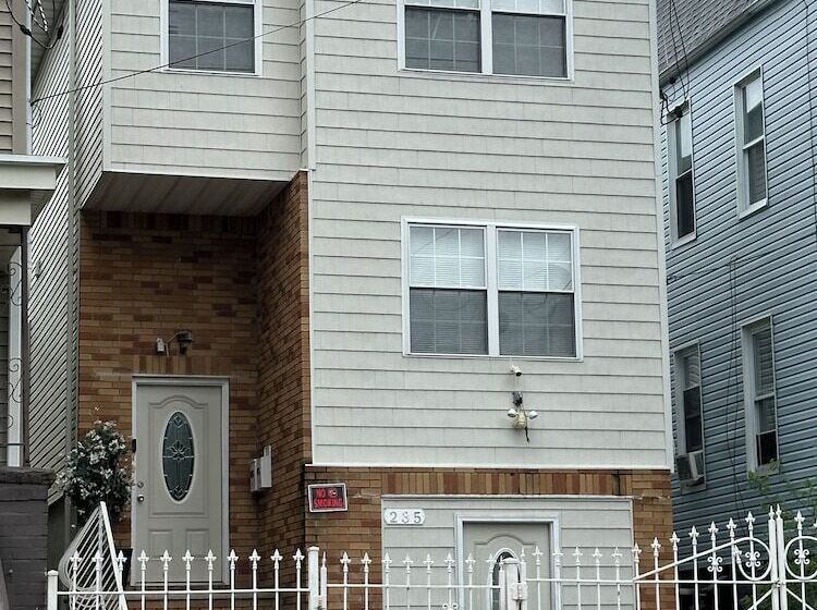 مبيت وإفطار Fidelia Beryl Room