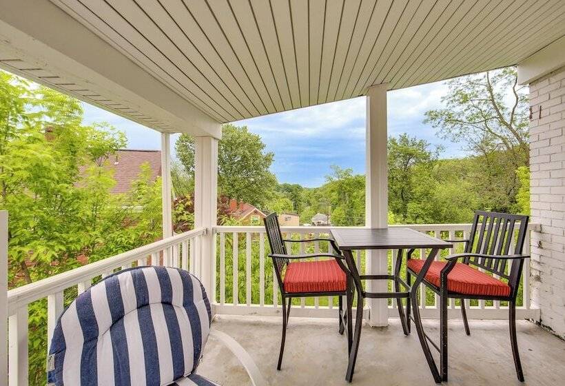 Charming West Mifflin House   3 Mi To Kennywood!