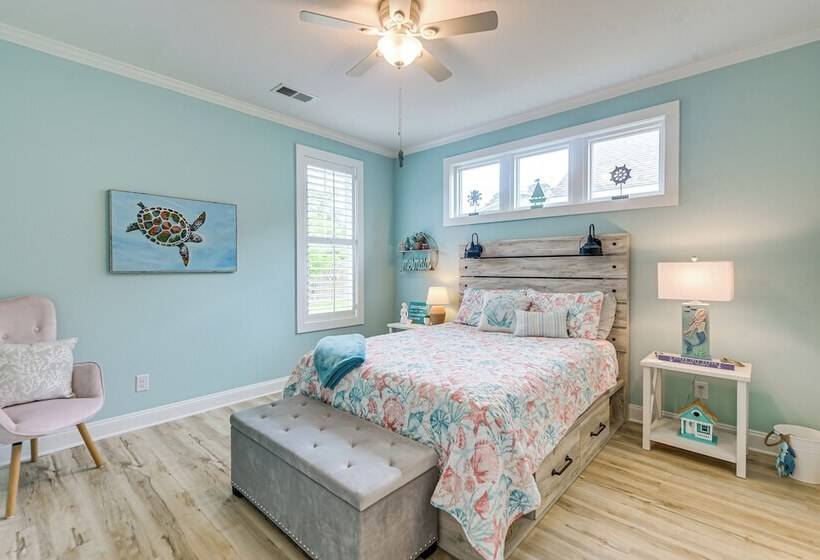 Coastal Home In Shallotte W/ Grill: Near Golfing!