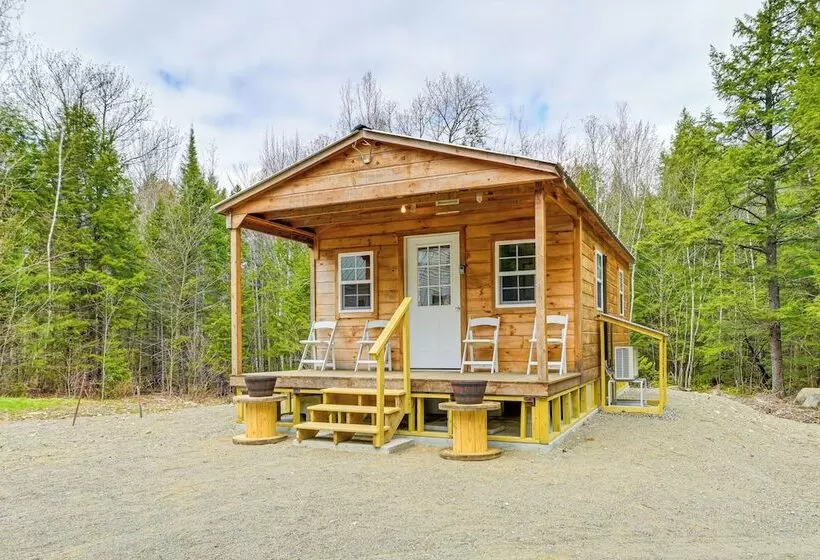 Cozy Brownville Cabin: 2 Mi To Schoodic Lake!