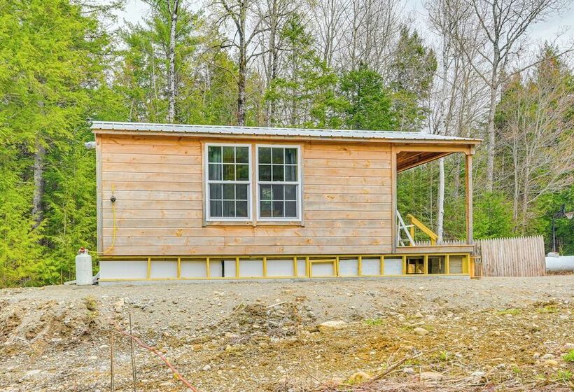 Cozy Brownville Cabin: 2 Mi To Schoodic Lake!