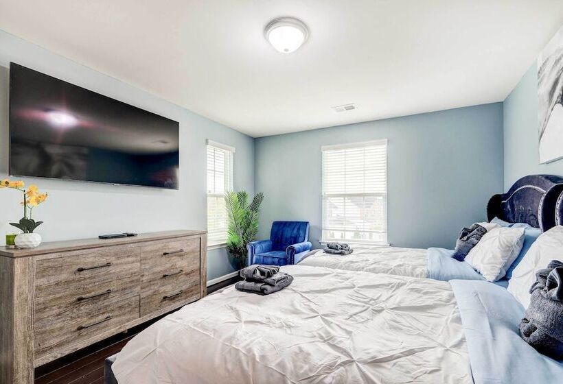 Game Room + Gym: Downtown Dc Home!