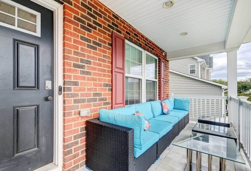 Game Room + Gym: Downtown Dc Home!