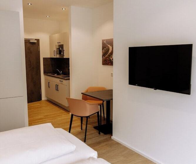 Heufeldboardinghouse