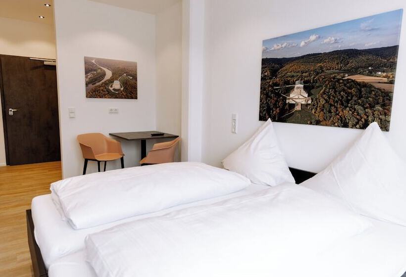 Heufeldboardinghouse