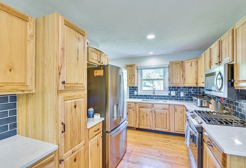 Home On Little Paw Paw Lake W/ Hot Tub & Dock!