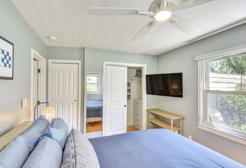 Home On Little Paw Paw Lake W/ Hot Tub & Dock!