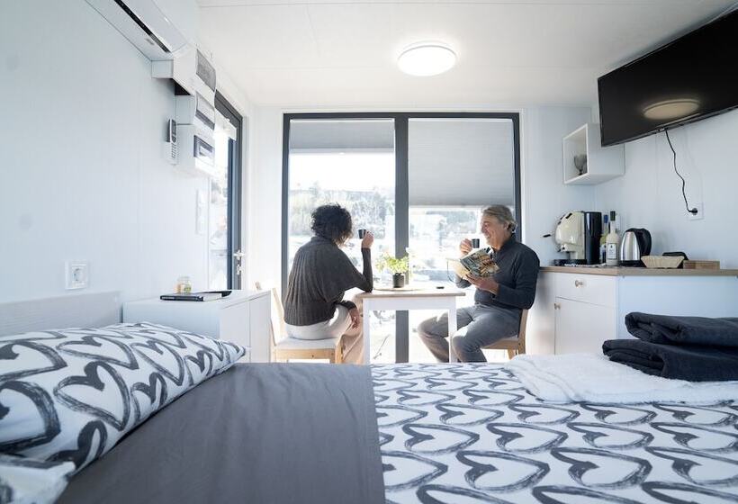 호텔 Almalo Floating House   Casa Galleggiante