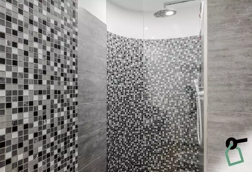 Hotelli Hotiday Room Collection   Sauze Assietta