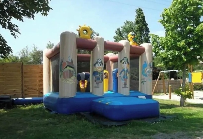 ホテル Mobil Home Le Petit Paradis