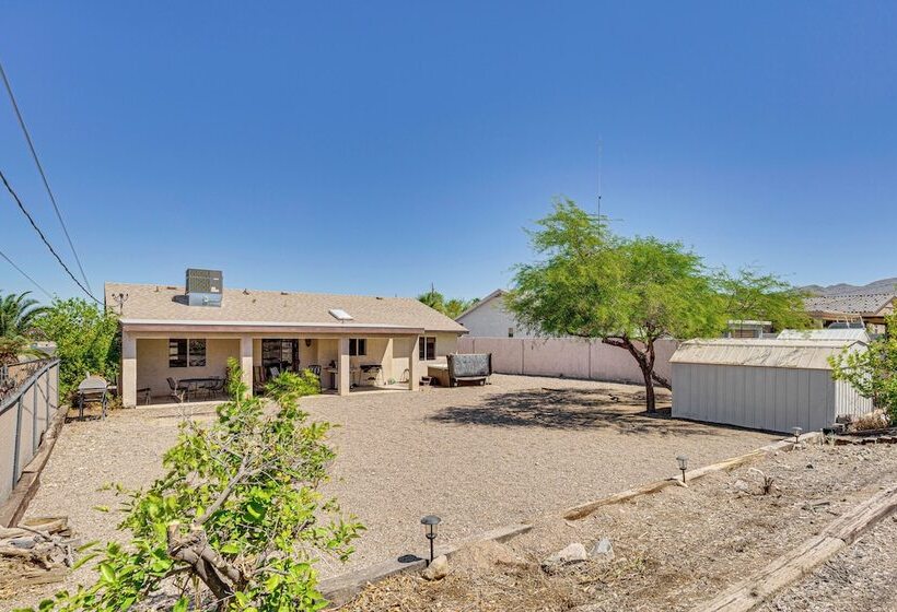 Lake Havasu Home W/ Hot Tub, Grill & Fire Pit!