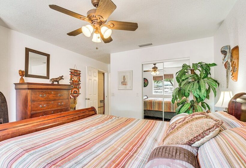 Lake Havasu Home W/ Hot Tub, Grill & Fire Pit!