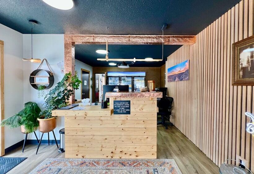 فندق على الطريق Hansen Inn And Cabins